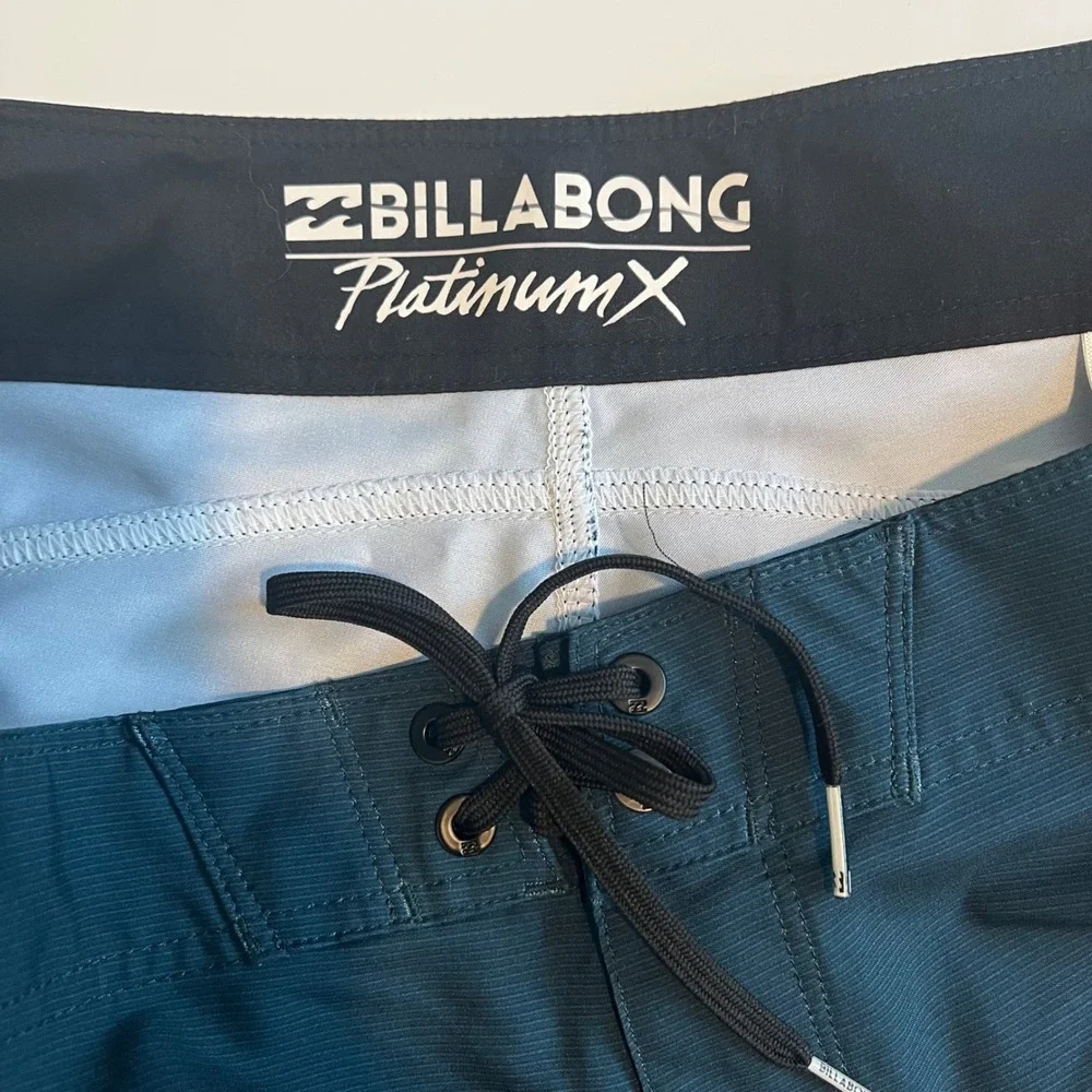 Billabong Men's 36 Board Shorts Navy Gray Stripe Platinum X Recycler Stretch